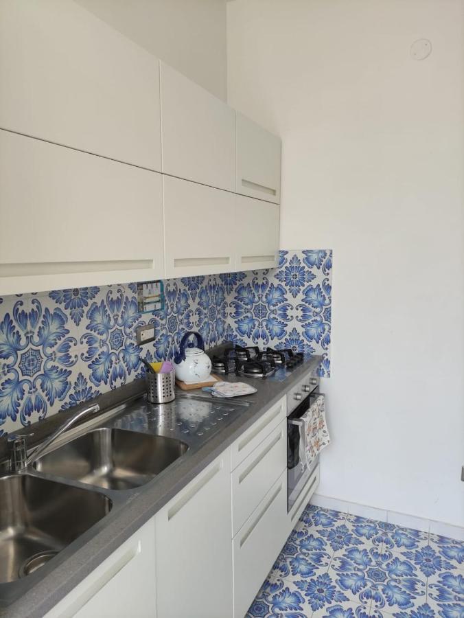 Pretty Panoramic Apartment - Half Way Center-Vomero District 那不勒斯 外观 照片