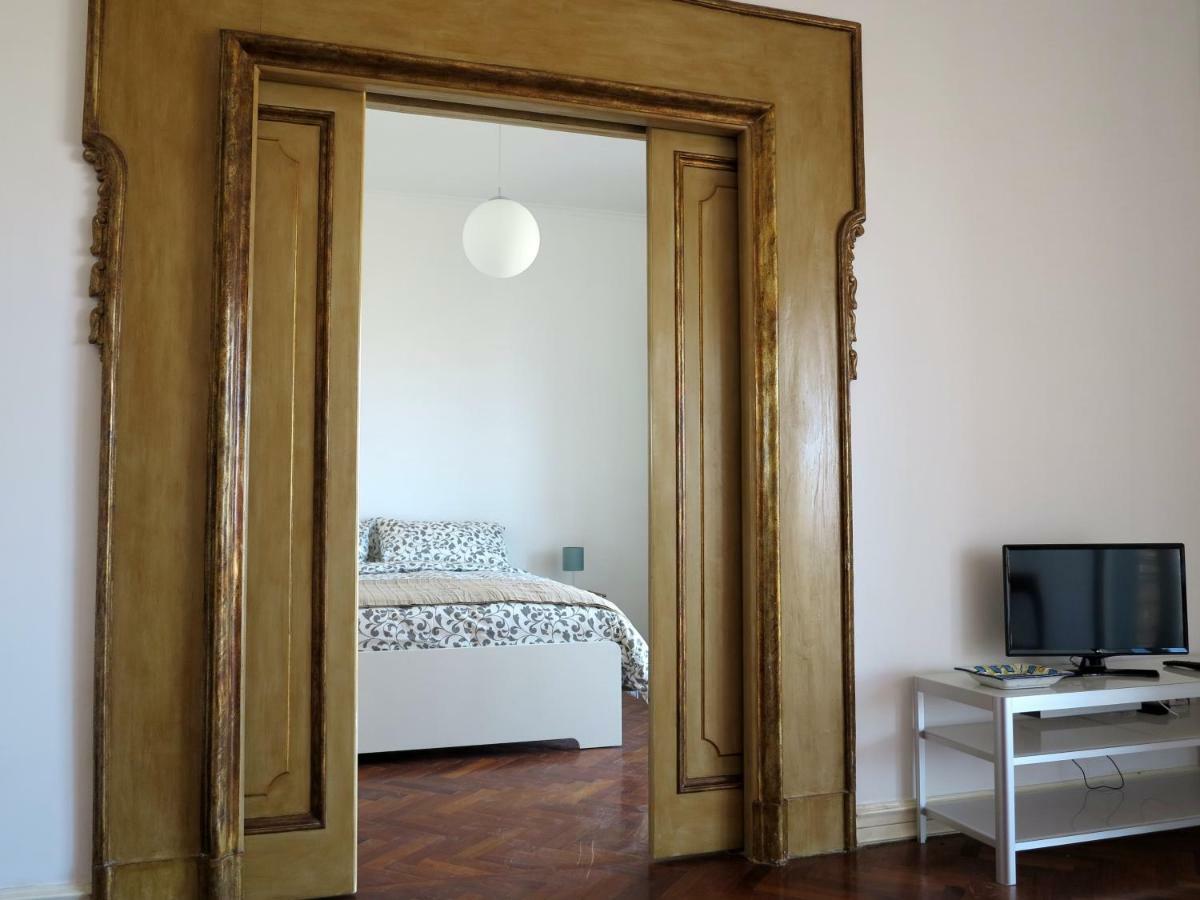 Pretty Panoramic Apartment - Half Way Center-Vomero District 那不勒斯 外观 照片