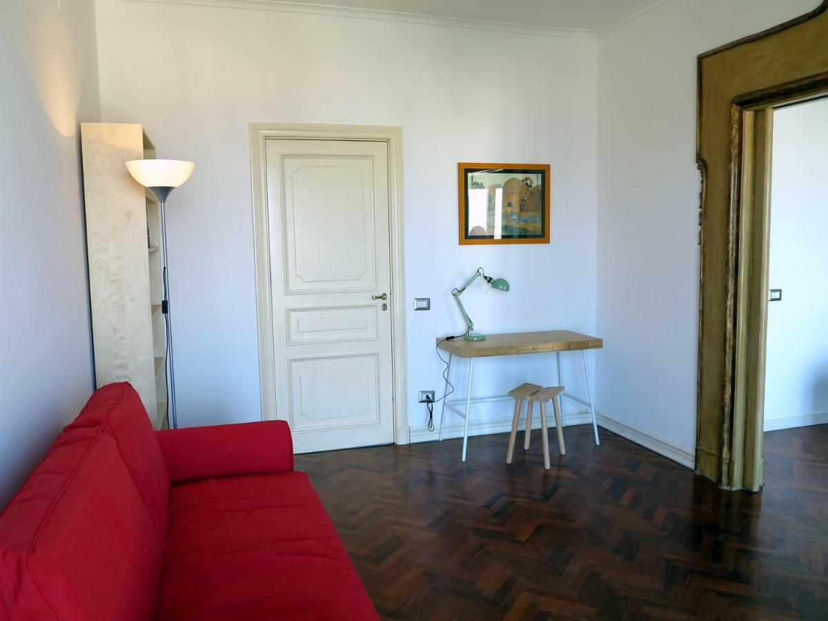 Pretty Panoramic Apartment - Half Way Center-Vomero District 那不勒斯 外观 照片